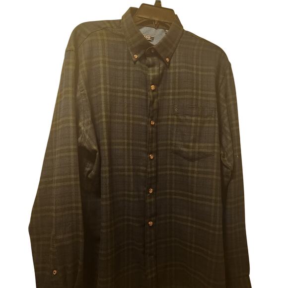 Izod Flannel Shirt Men's Medium Warm Cozy Button Up Green Blue Long Sleeve NWOT - Picture 1 of 2